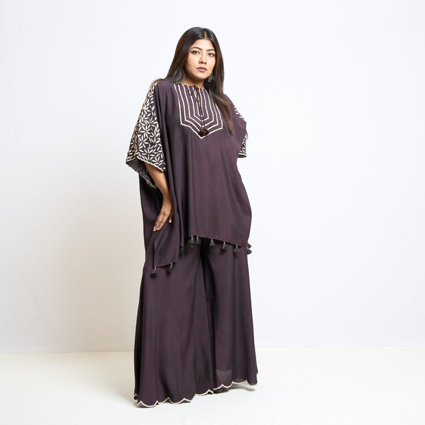Blackish wine spun cape set