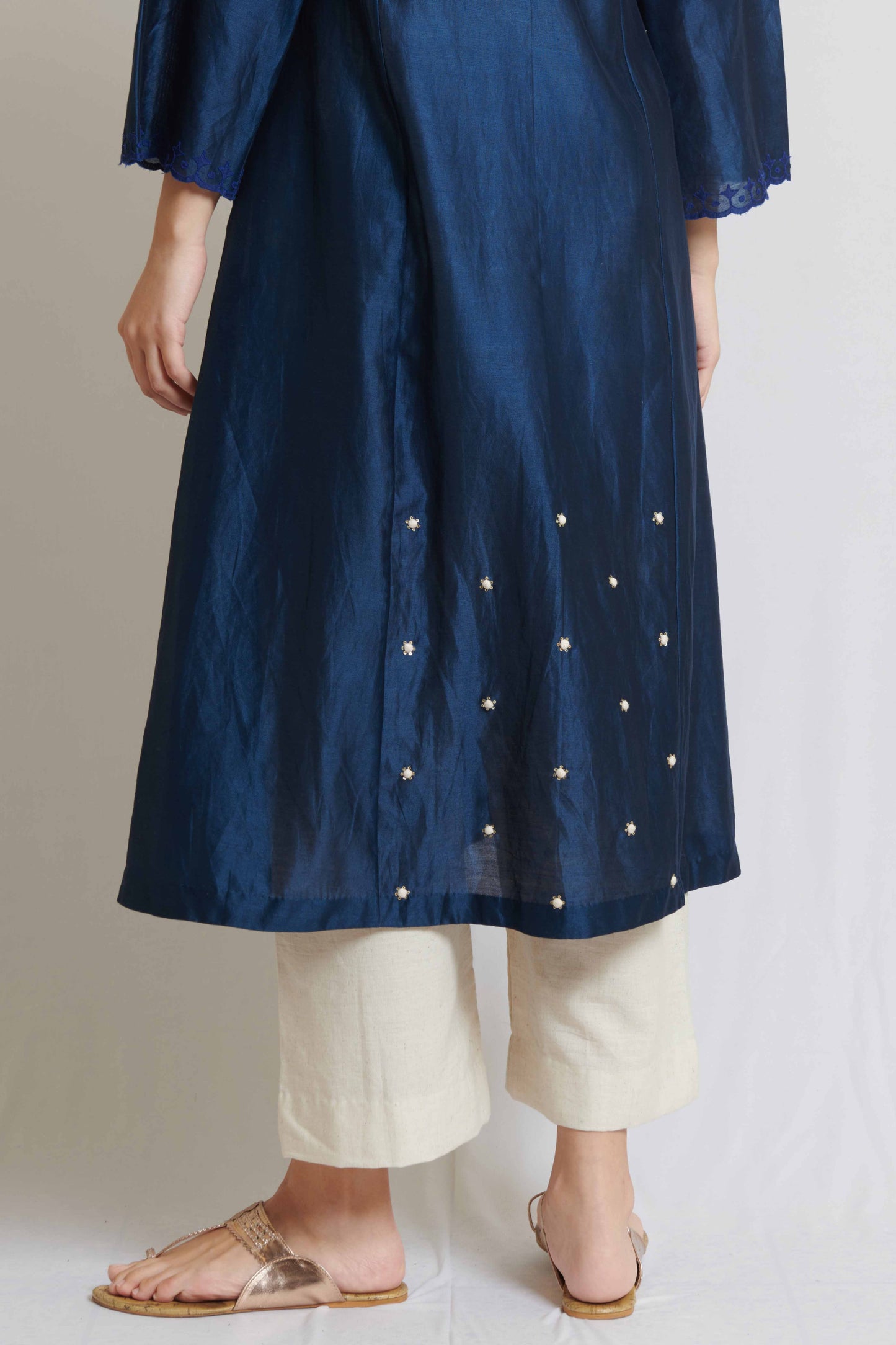 Neerja Indigo Set