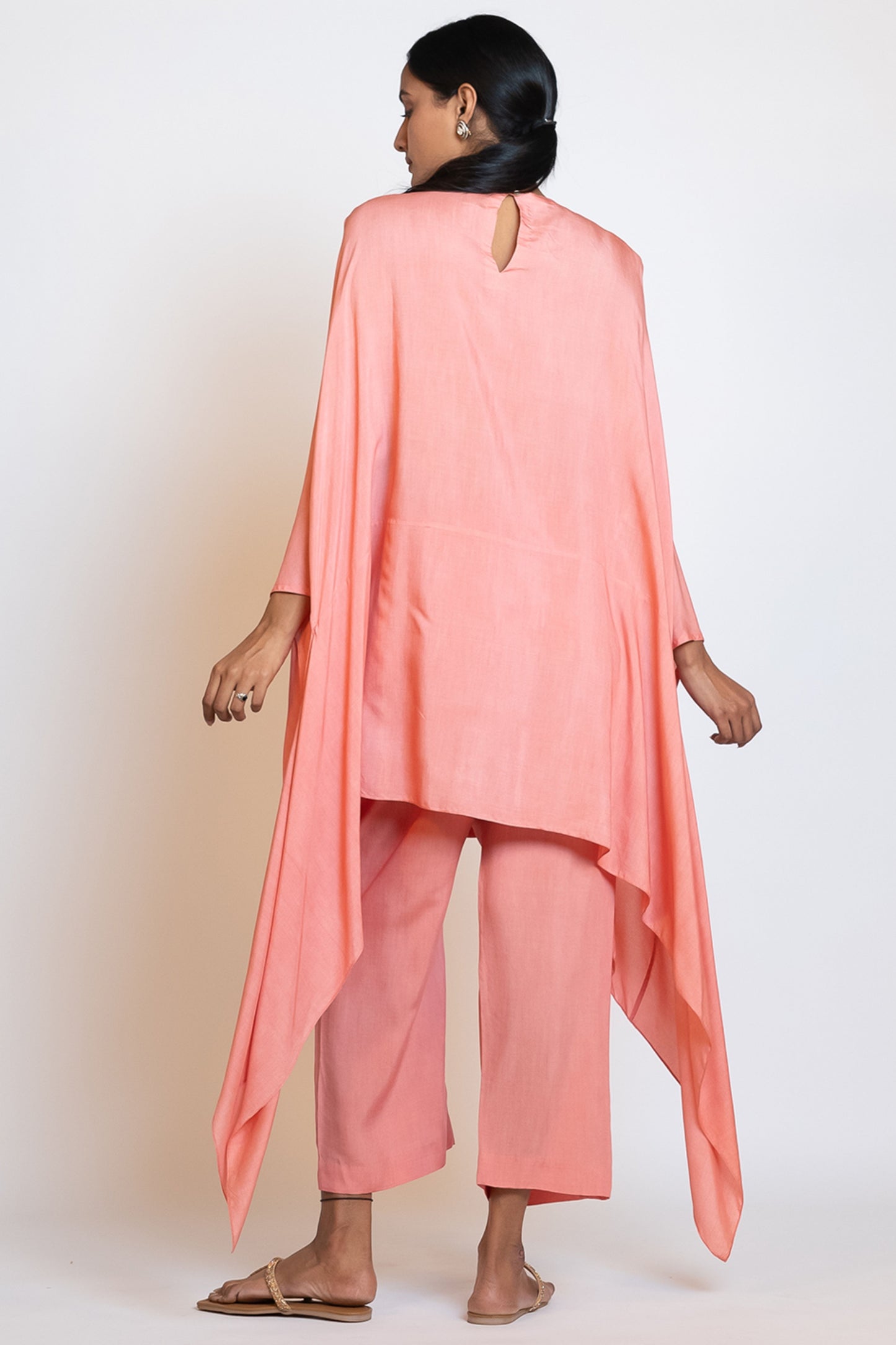 Kamalini Peach Cape Set