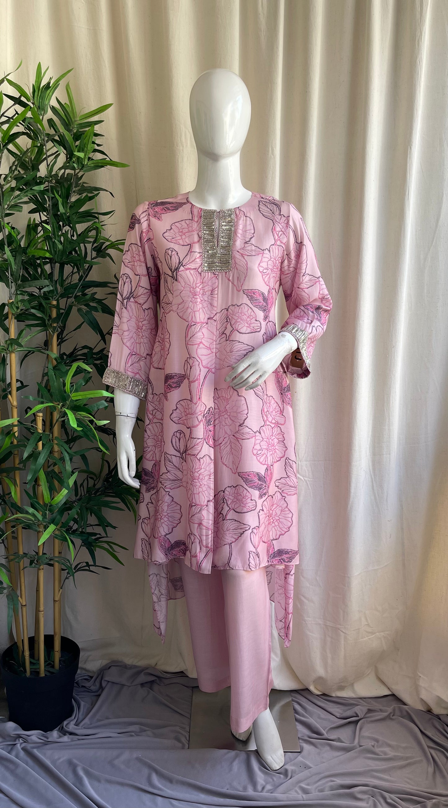 Gul-e-Sheesham Kurta Set