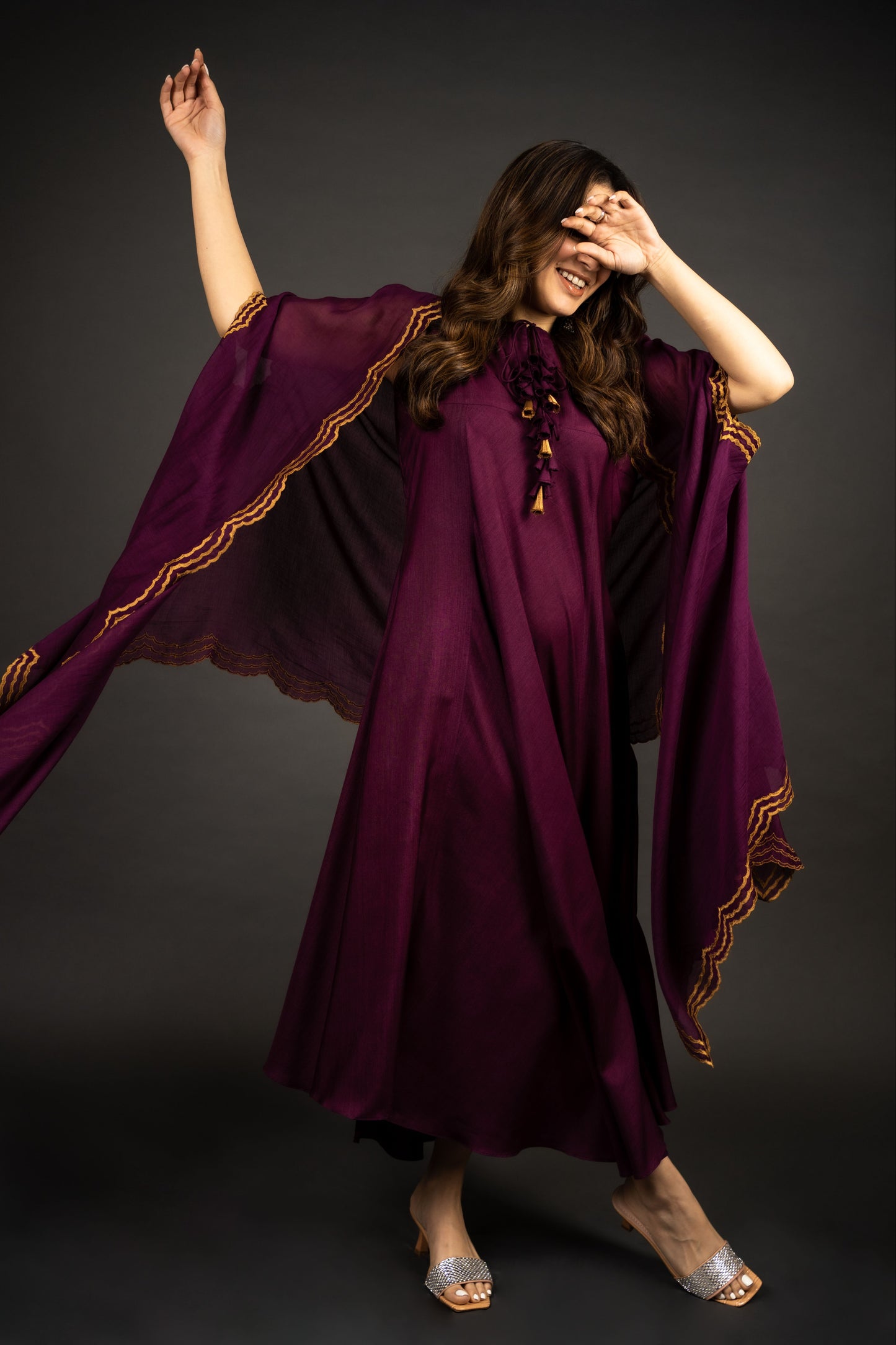 Seerat Cape Set