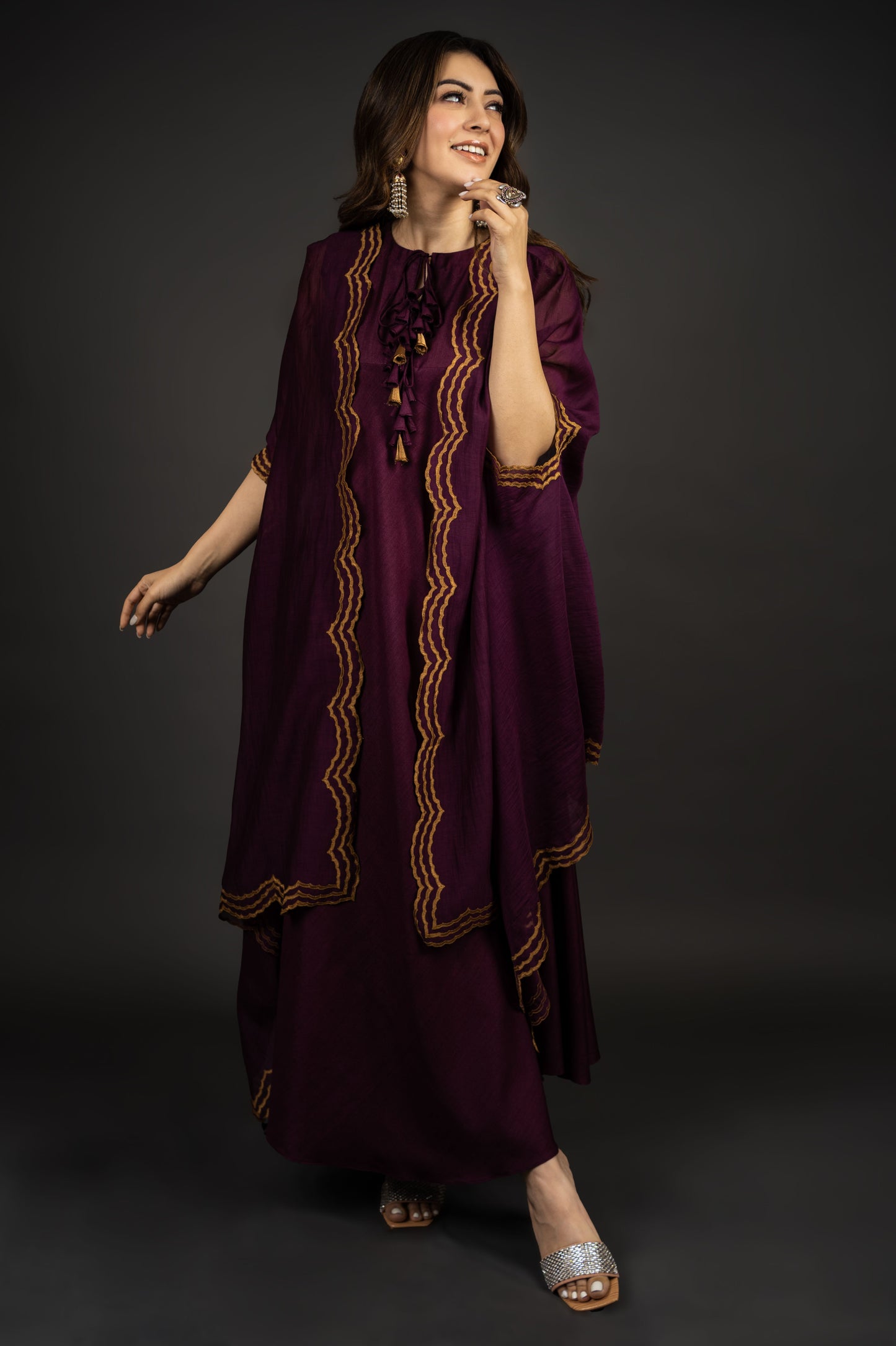 Seerat Cape Set