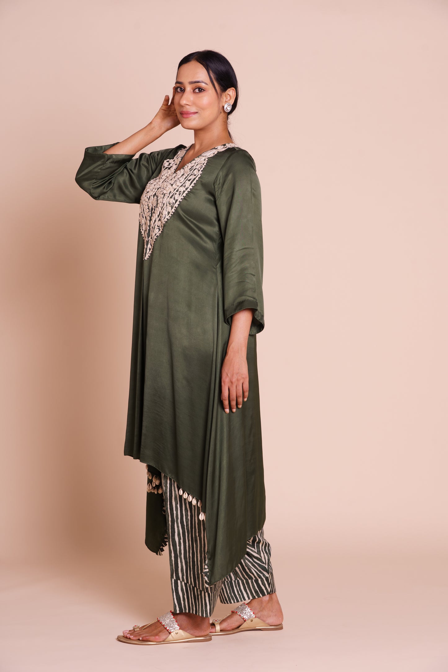 Kavya Bottle Green Kurta Set