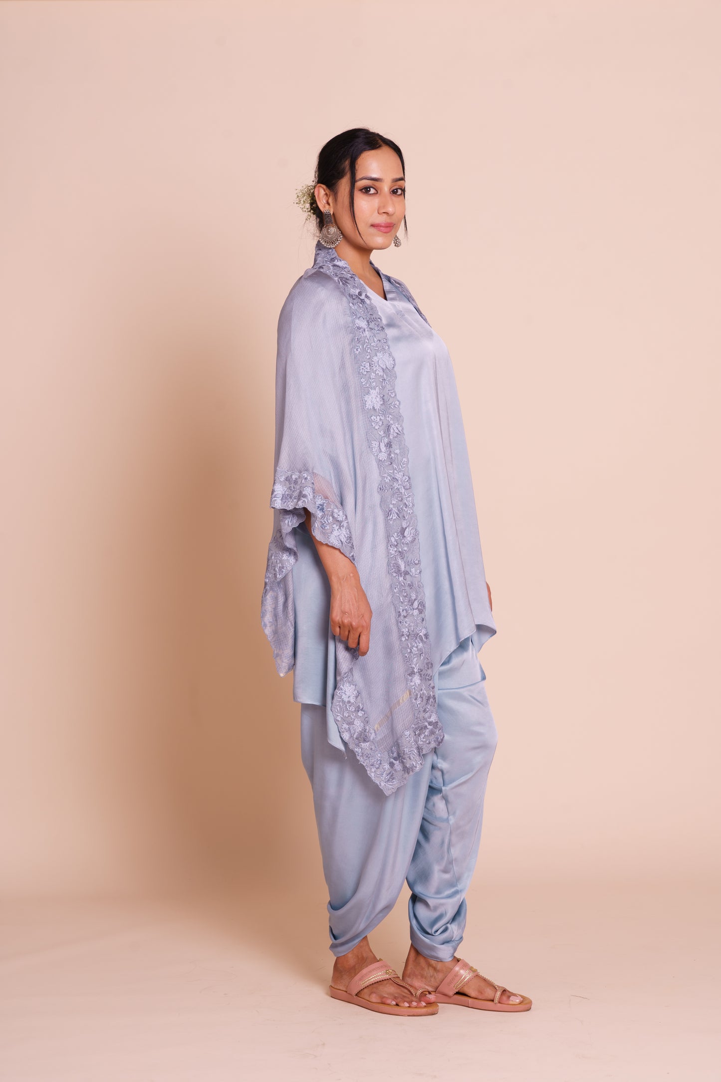 Ziya Grey Cape Set