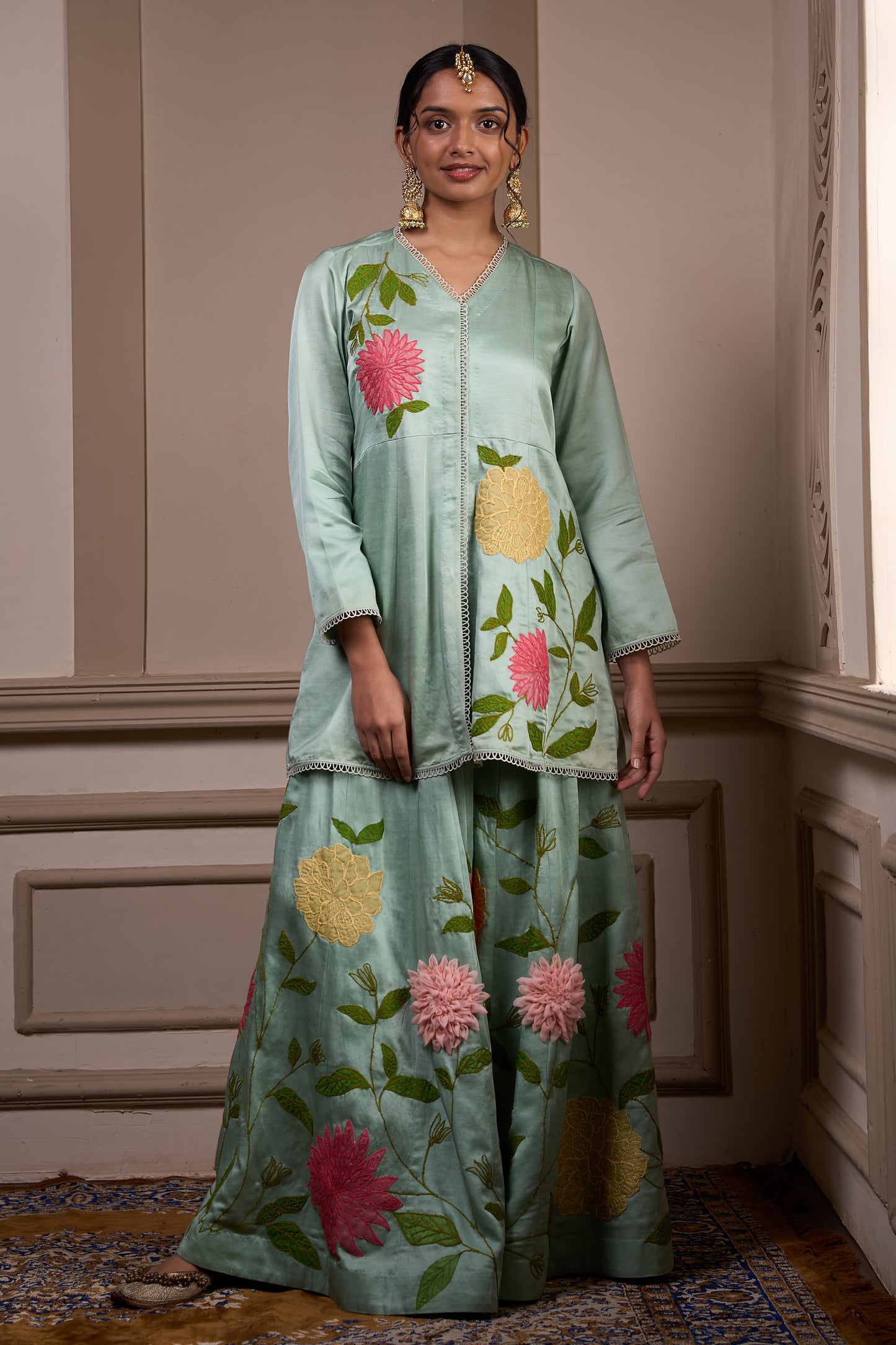 Tivra Sharara Set
