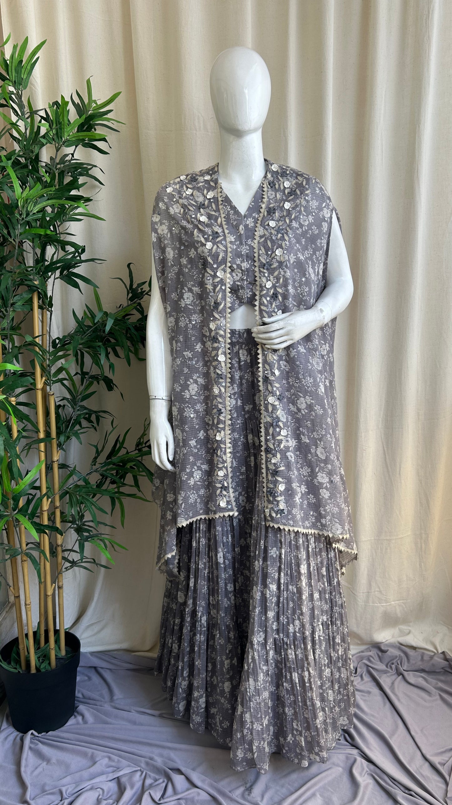 Grey Bloom Skirt Set