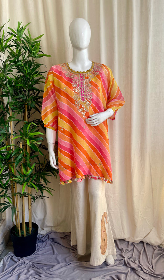 Gul-e-Gulabi Kaftan Set