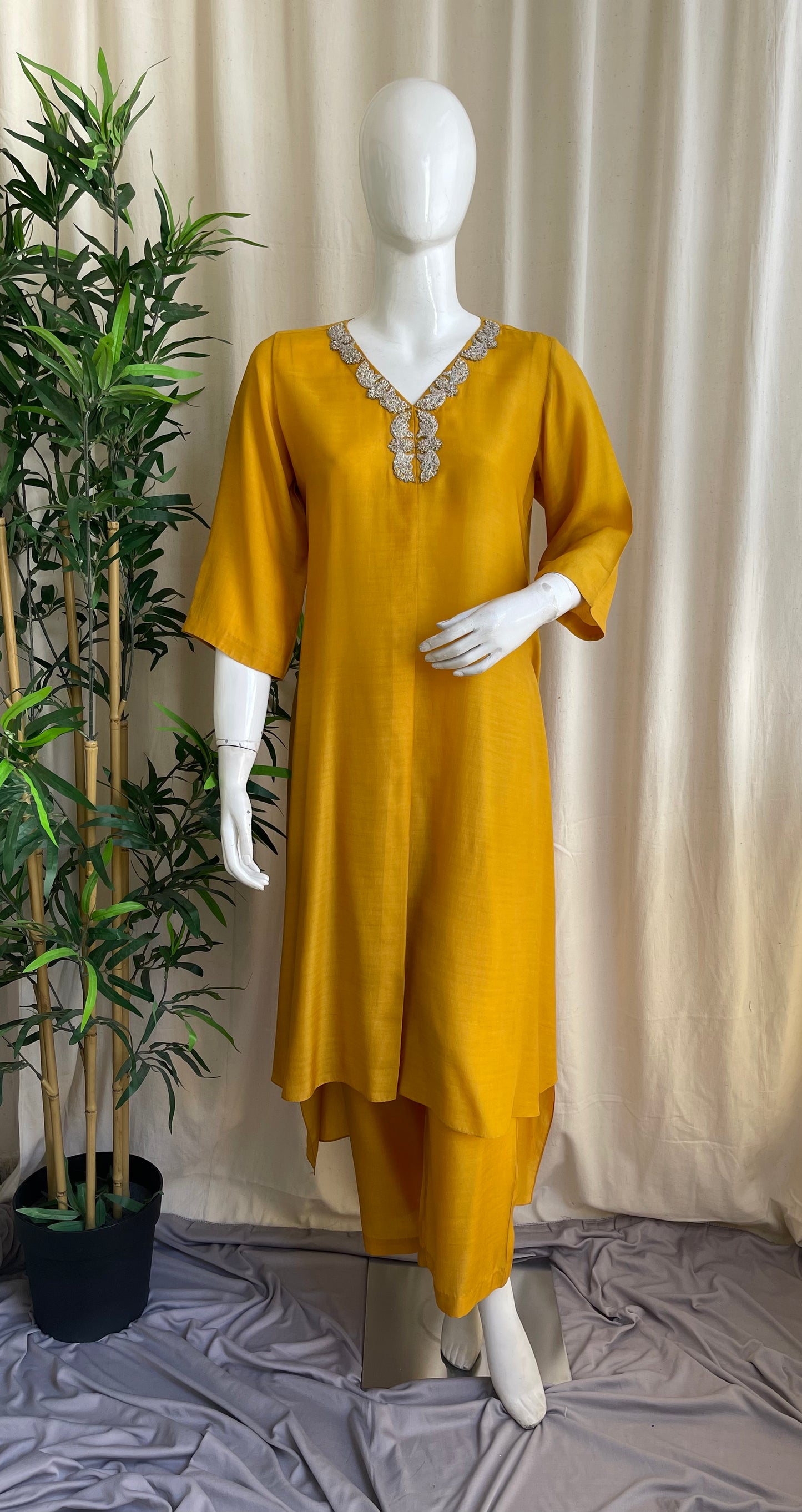 Gulbahar Kurta Set