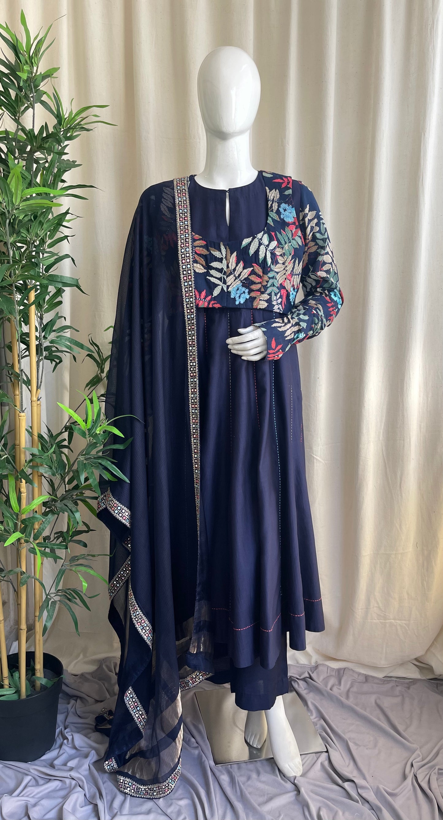 Neel Kamal Kurta Set