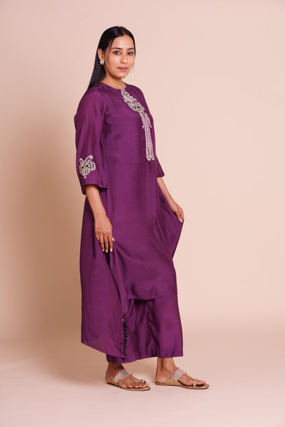 Iraaya Purple Kurta Set