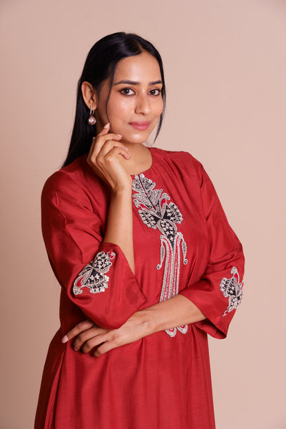 Zeba Red Kurta Set