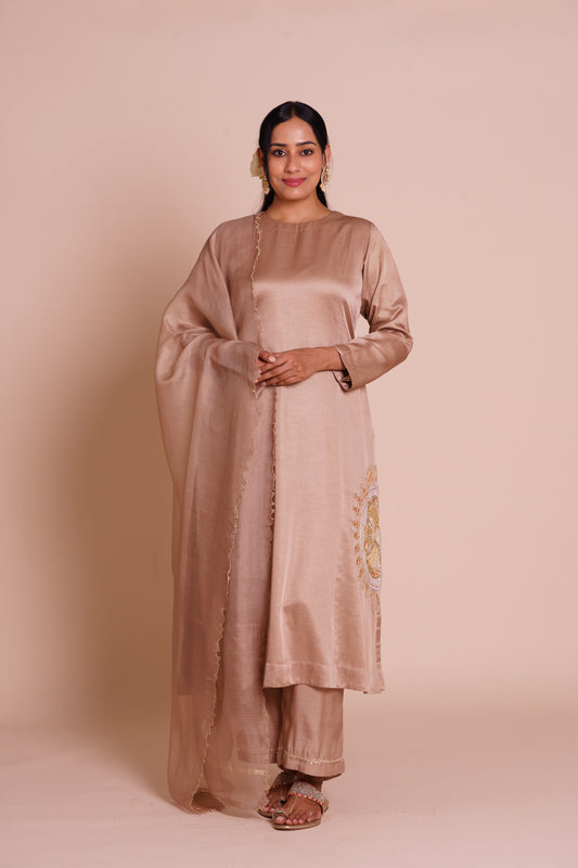 Ruhani Beige Kurta Set