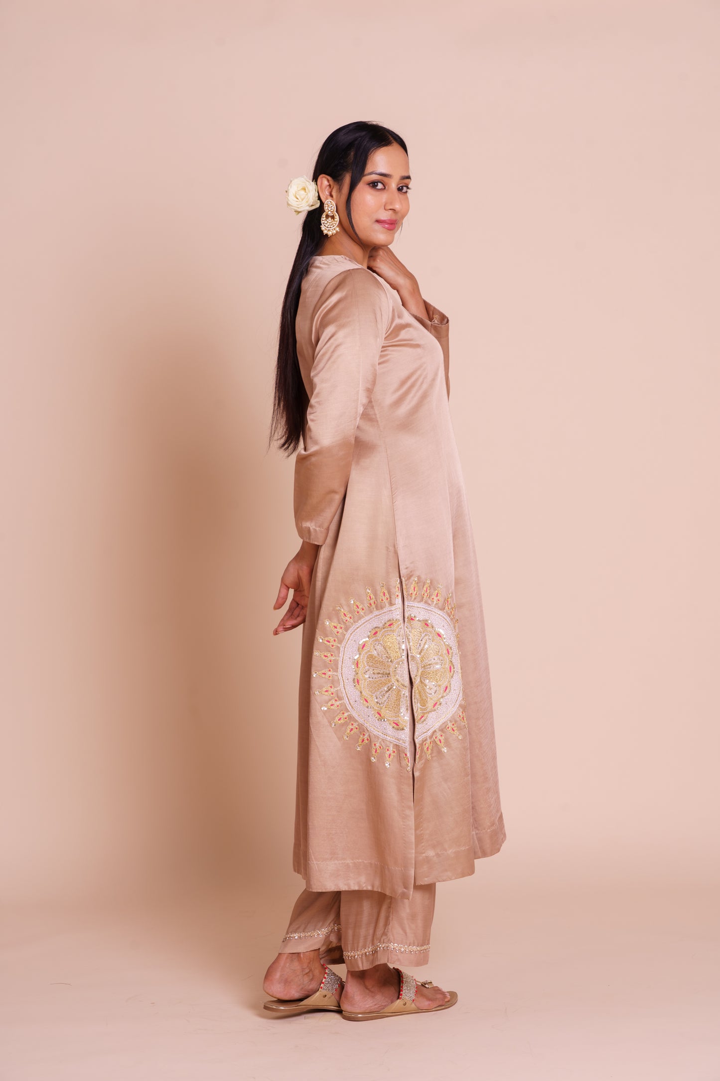 Ruhani Beige Kurta Set
