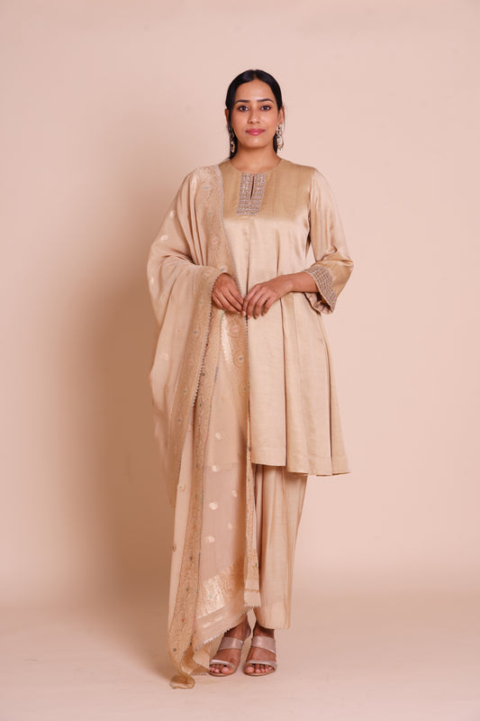 Kanika Beige Set