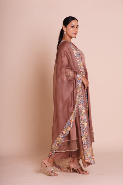 Avani Cocoa Kurta Set