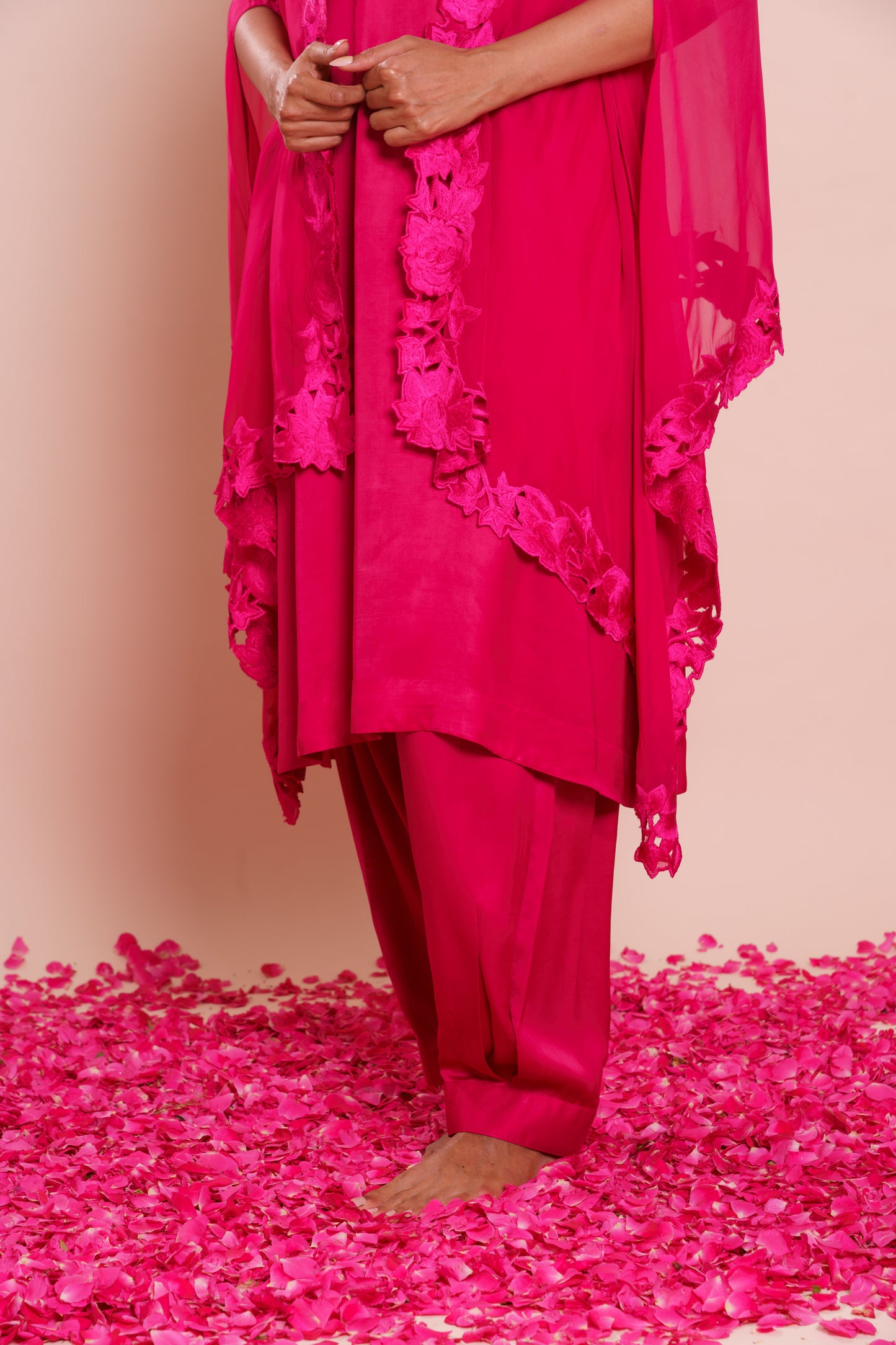 Reha Pink Cape Set