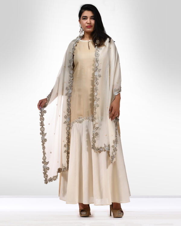 Ivory kota cape with hand embroidery border