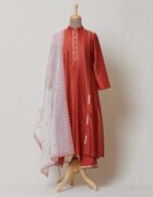 Ivory moonga kota doria dupatta with rust applique border and highlighted with dull gold and rust butis